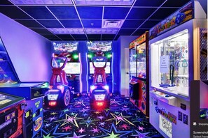Spielezimmer