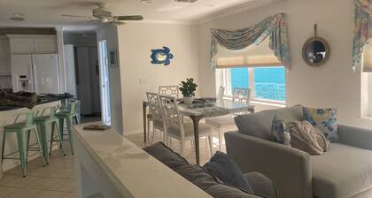 Spacious Beach House in Nettles Island Hutchinson Beach