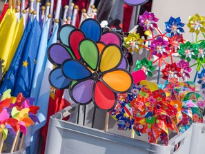 A display of colorful pinwheels and umbrellas. - Miramar with terrace by Interhome (Oostende)