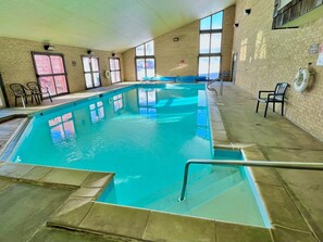 Unclassified image, 4 of 21, button - Cozy, Comfortable, Convenient 3BR, 2BA Condo in Dillon. Hot tub, ski access. (Dillon)