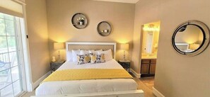 6 quartos, berço de viagem, Wi-Fi de cortesia, roupa de cama