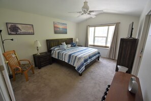 3 chambres, bureau, fer et planche à repasser, Wi-Fi gratuit