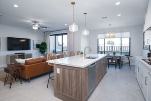 Interior - Brand New Townhome in the heart of Downtown Gilbert (Gilbert)