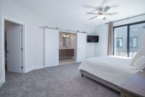 3 bedrooms, iron/ironing board, travel cot, free WiFi