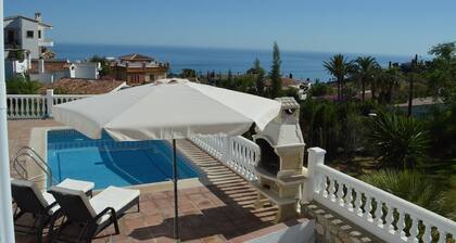 Villa 'Casa El Pescador' with Sea and Mountain View, Pool and Garden