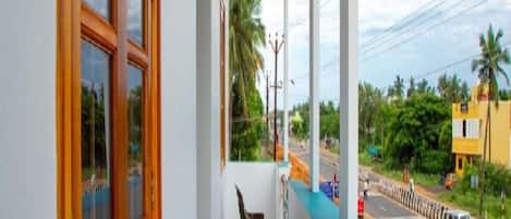 Habitación cuádruple, 1 habitación, para no fumadores, vista a la playa | Vista desde la habitación