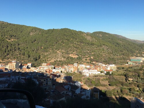 Mountain retreat in National Park honey 🍯 🍊