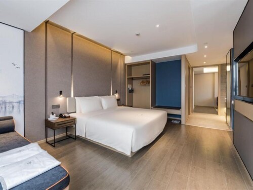 Atour Hotel