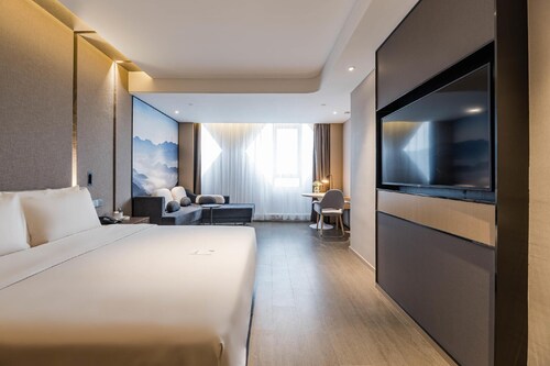 Atour Hotel