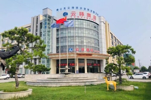 Yunxuan Hotel (Linyi Chengxu Mansion)