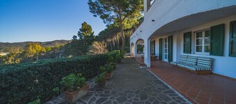 Villino La Rocca 500 meter far the beach of Marina di Campo