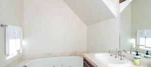 Townhome, 3 Bedrooms | Bathroom