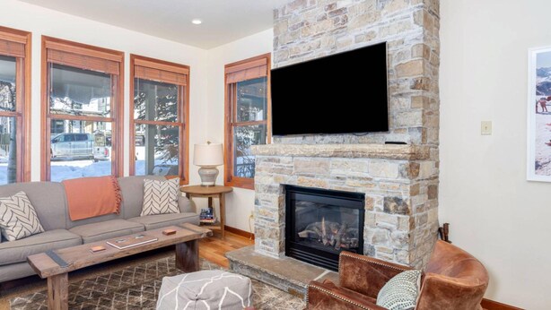 Unclassified image, 1 of 19, button - Maison D'apres by Exceptional Stays (Telluride)