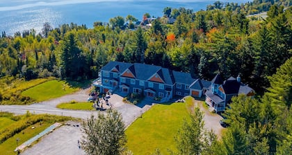 Au Sommet du Lac Magog