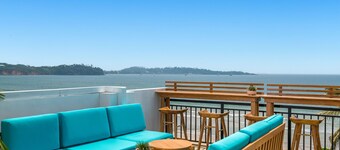 Outpost Weligama Beachfront