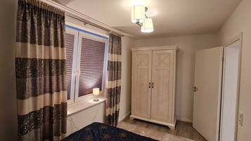 1 Schlafzimmer, Reisekinderbett, WLAN