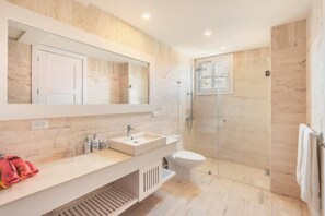 Imagen sin descripción, 2 de 39, botón