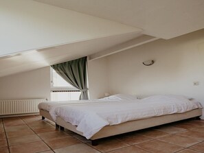 3 bedrooms