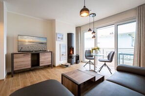 Televisie en een open haard