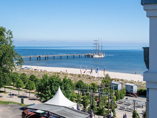 Tæt på stranden