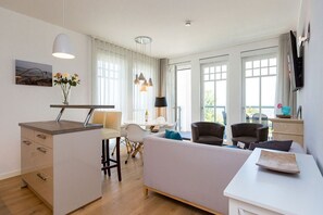 Imagen sin descripción, 3 de 31, botón