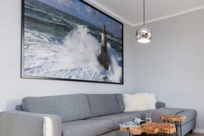 Tv och eldstad