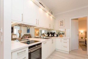 Kühlschrank, Ofen, Geschirrspüler