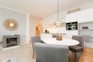Dining - Villa Westend, App. 01 (Heringsdorf)