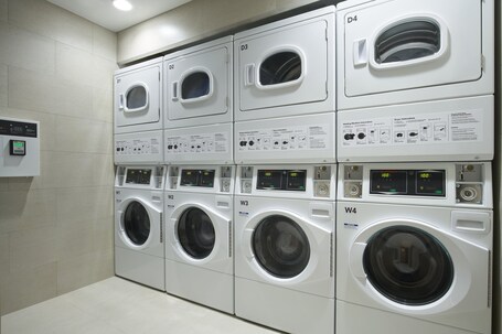 Citadines Raffles Place Singapore - Image 31
