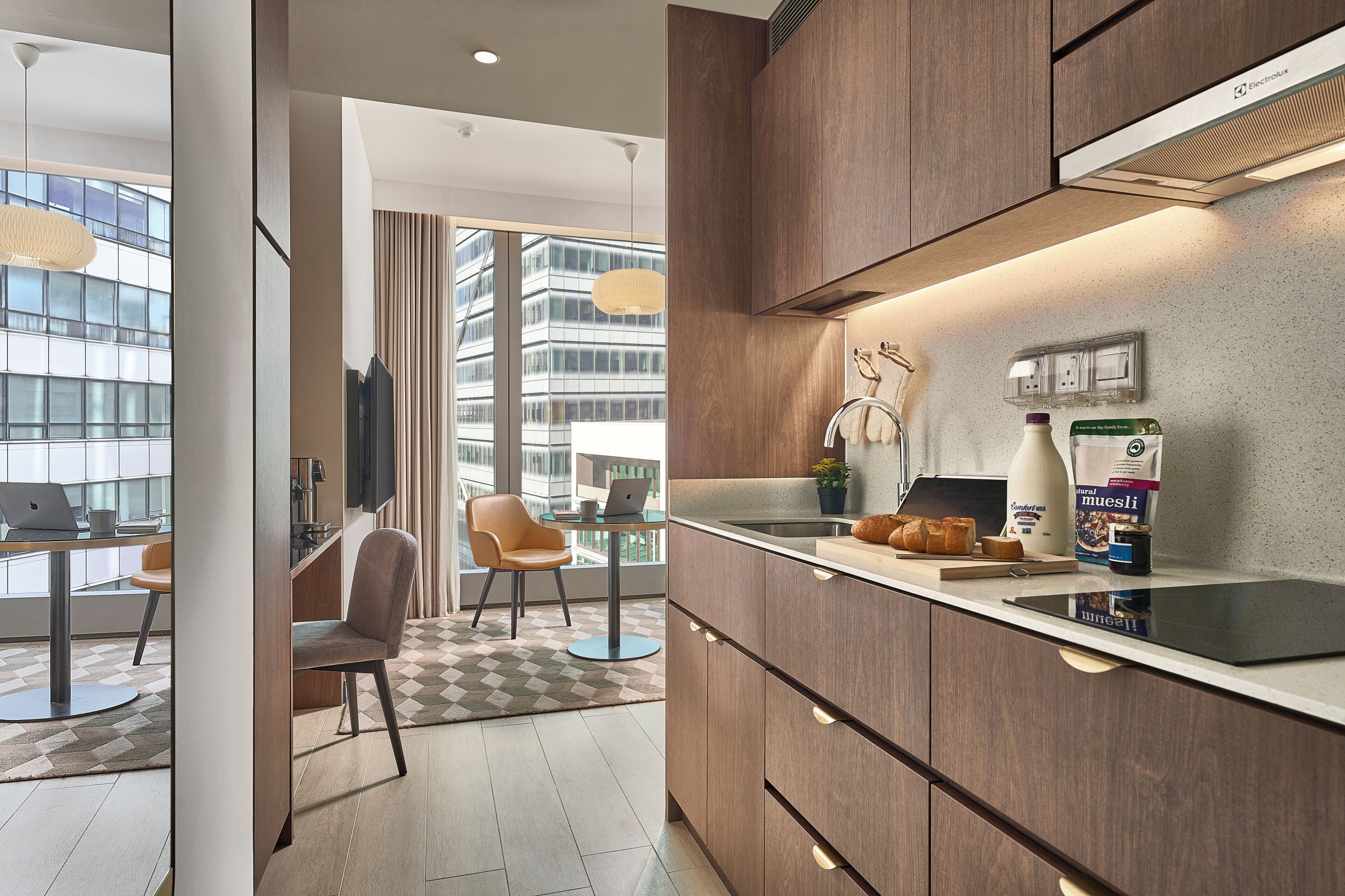 Junior Suite (Club) | Private kitchen | Coffee/tea maker, electric kettle, eco-friendly cleaning products