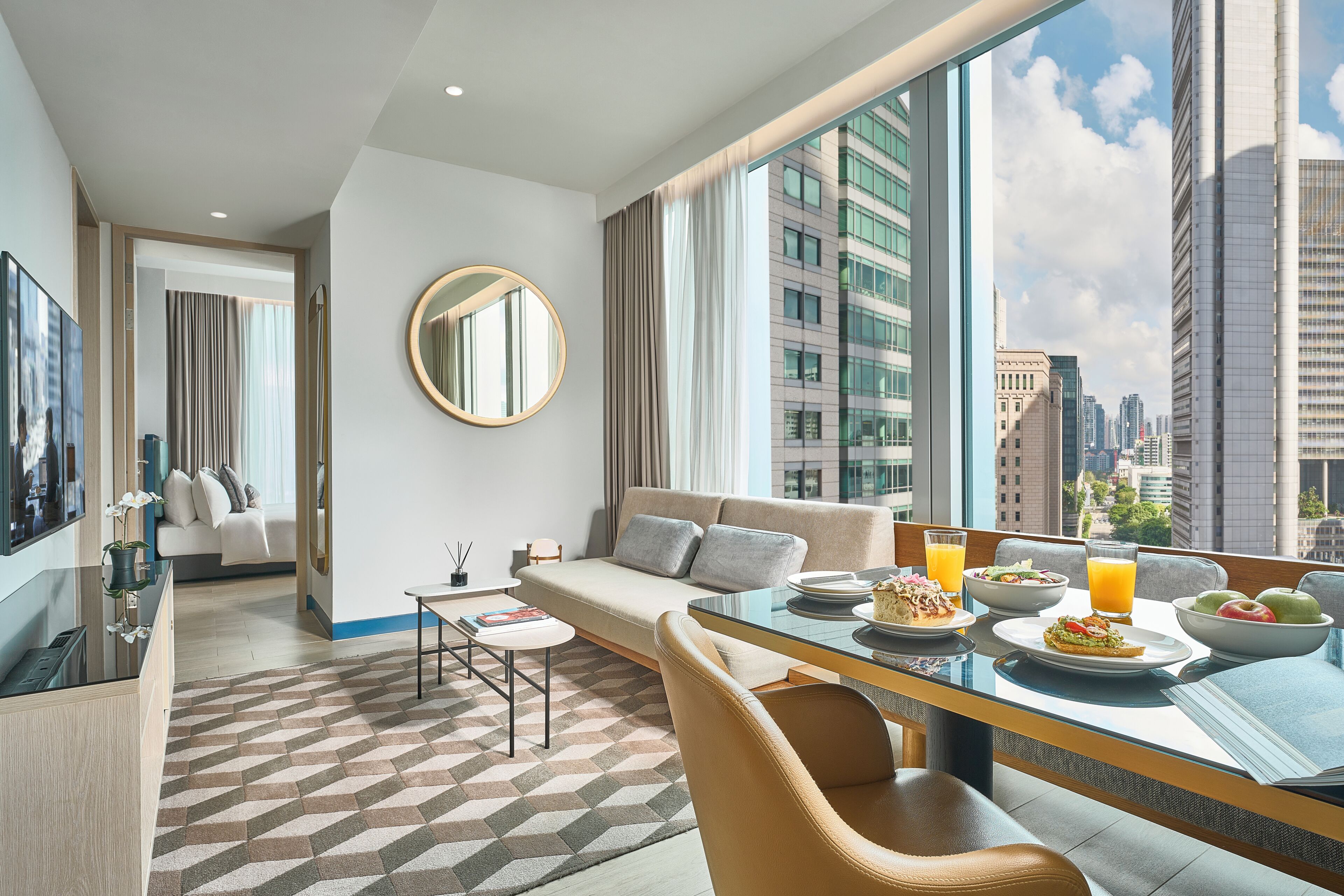 Executive Suite (Club) | In-room safe, desk, soundproofing, iron/ironing board