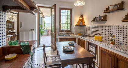 Villa Paola 10 by Marche Holiday Villas