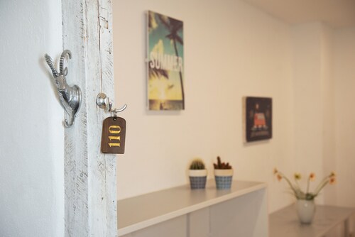 Jugendstil Wohnung nahe Bahnhof und Messe