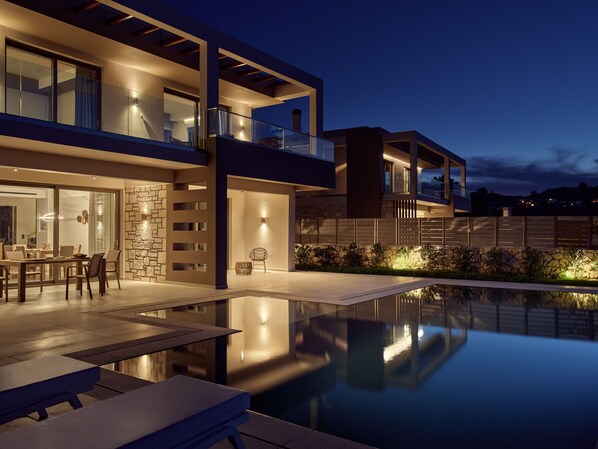 Front of property - Julieta Villas (Zakynthos)