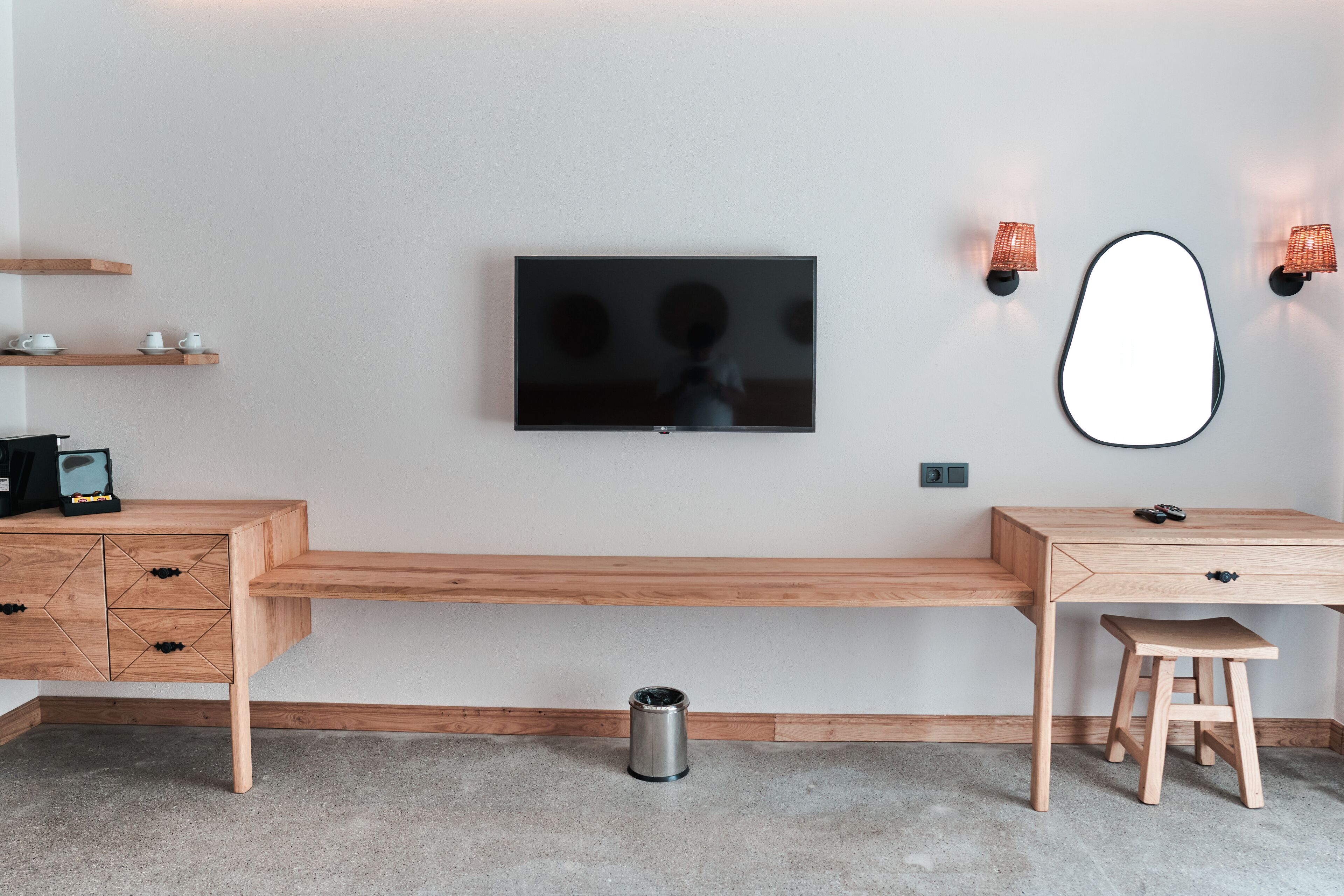 luxury twin room | egyptian cotton sheets, premium bedding, select comfort beds, minibar