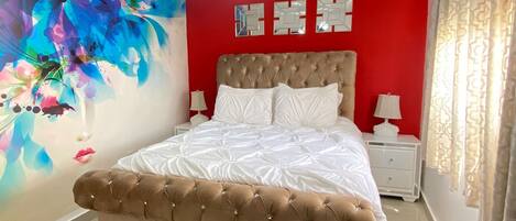 3 bedrooms, in-room safe, iron/ironing board, free WiFi
