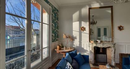 Les Flolies on the banks of the Marne: Character villa - Disney - Paris