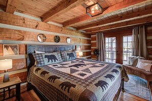 House, 1 King Bed, Mountain View (Bears Valley #171) | 1 bedroom, individually decorated, individually furnished, bed sheets - Bears Valley #171 (Sevierville)
