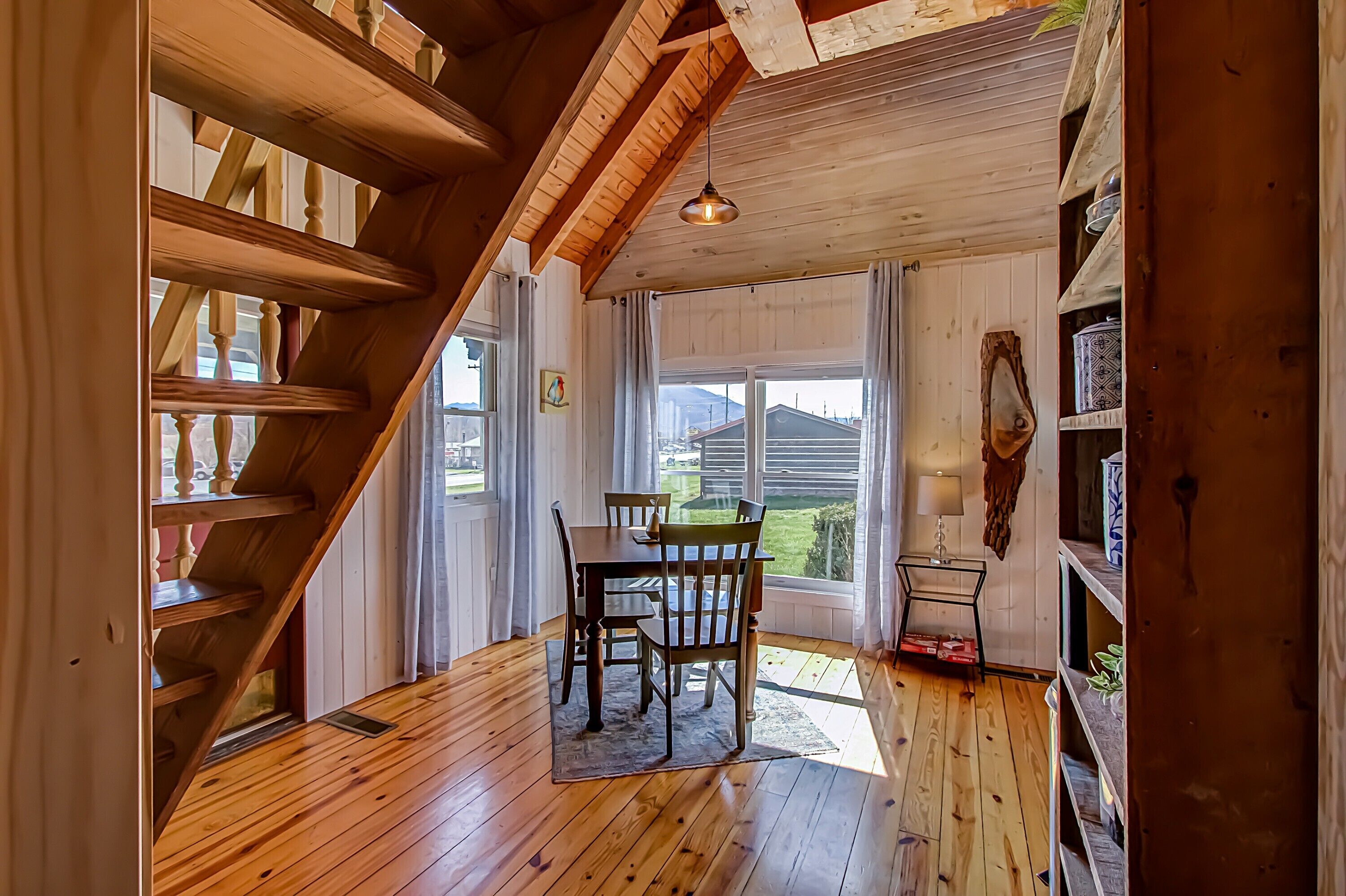 Σπίτι, 1 King Κρεβάτι, Θέα στο Βουνό (Bears Valley #171) | Καθιστικό