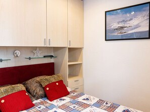 2 bedrooms, free WiFi