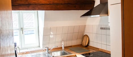 Réfrigérateur, four, plaque de cuisson, lave-vaisselle