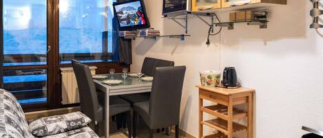 Fernseher