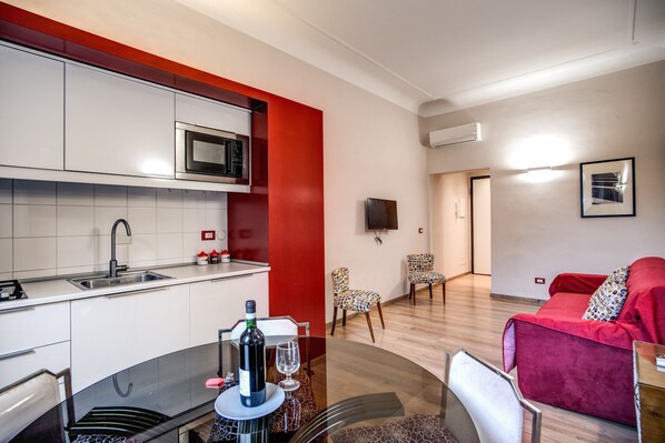 Classic Apartment | Private kitchen - Apartments Rione Trastevere XIII (Rome)