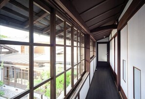 Interior - Kumeya (Komoro)