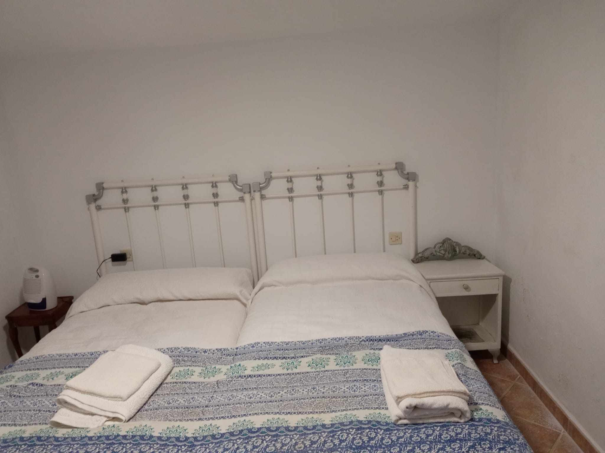 10 Schlafzimmer, Schreibtisch, Reisekinderbett, kostenloses WLAN