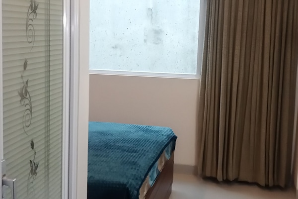 Economy Room | Free WiFi, bed sheets