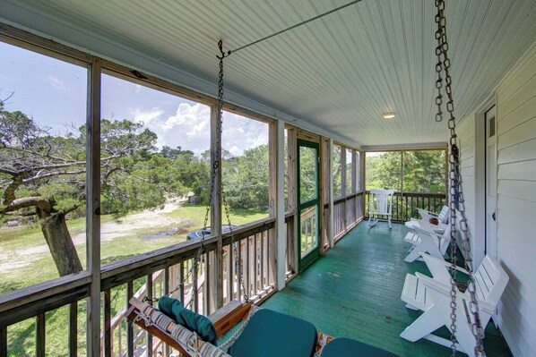 Property grounds - Mr. Billy's - Ocracoke Island (Ocracoke)