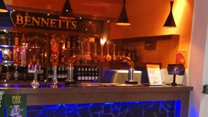 Bar (on property) - Bennetts Hotel (Nottingham)