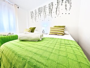 3 chambres, fer et planche Ă repasser, Wi-Fi gratuit, draps fournis