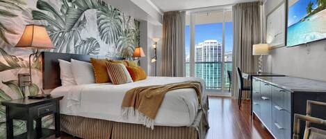 1 bedroom, desk, iron/ironing board, WiFi